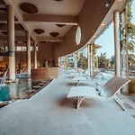 Modern Luxury With Terrace In Higueron Appartamento