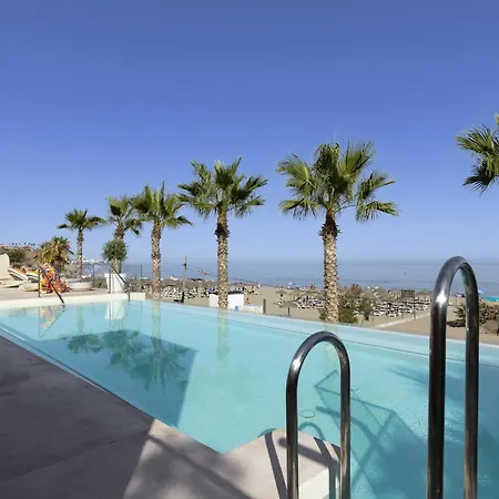 Modern Luxury With Terrace In Higueron Апартаменты *