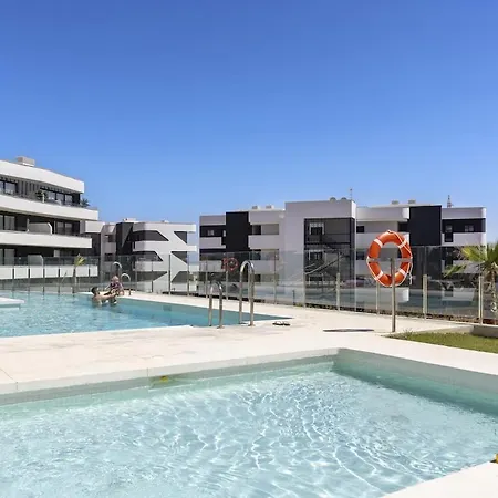 Апартаменты Modern Luxury With Terrace In Higueron Фуэнхирола