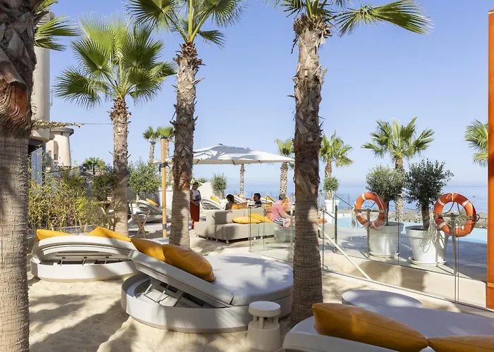 Modern Luxury With Terrace In Higueron Apartamento *