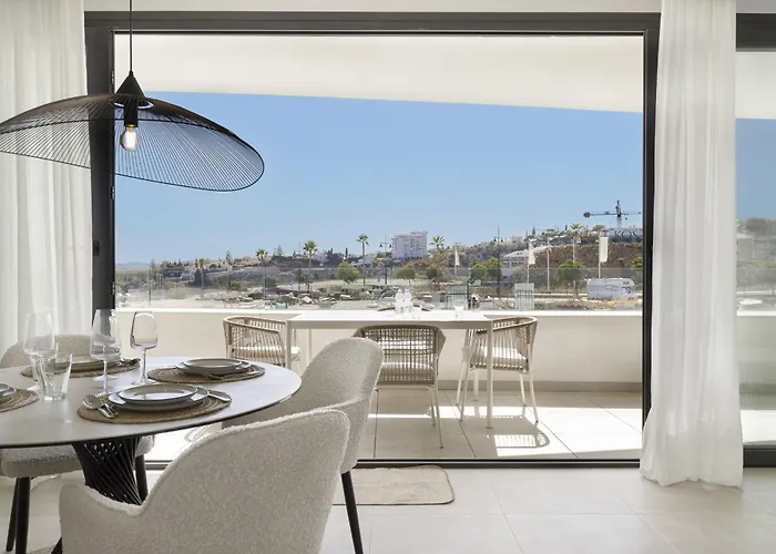 Apartamento Modern Luxury With Terrace In Higueron Fuengirola